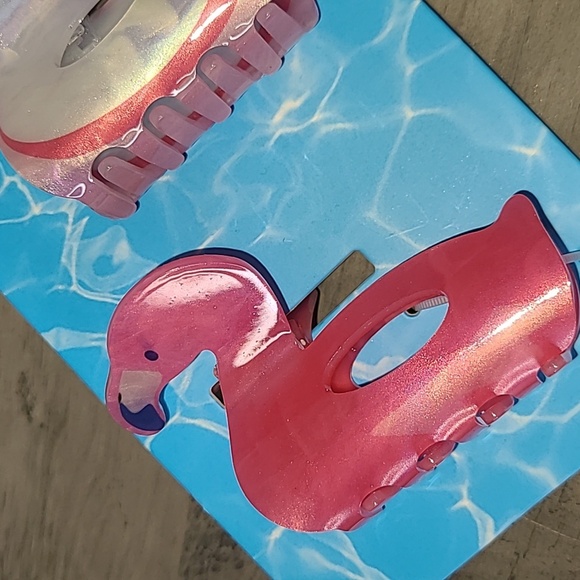 Pink Linen Unicorn and Flamingo Claw Clips - Picture 2 of 5